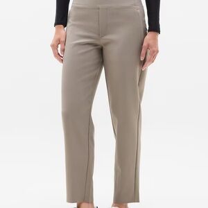 Athleta Women's Endless Pant in Cream SO COMFY!